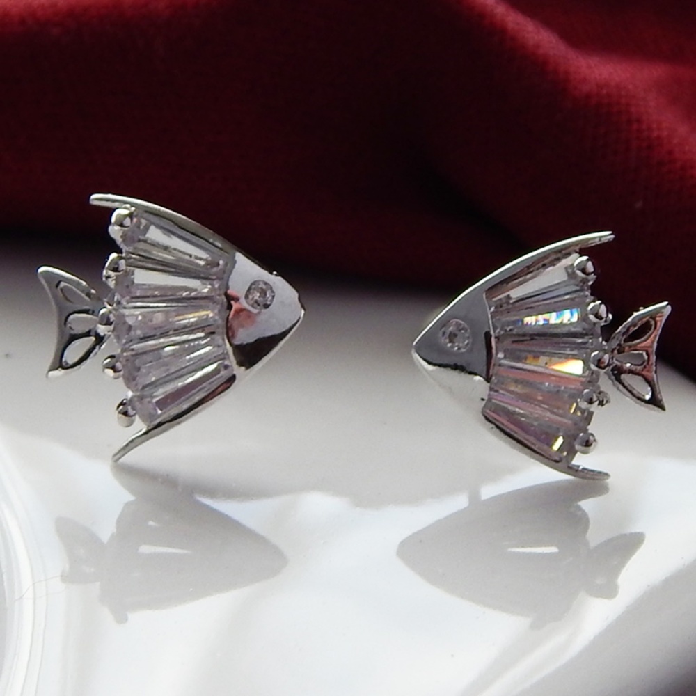 925 Sterling Silver Fish Crystal Stud Earrings